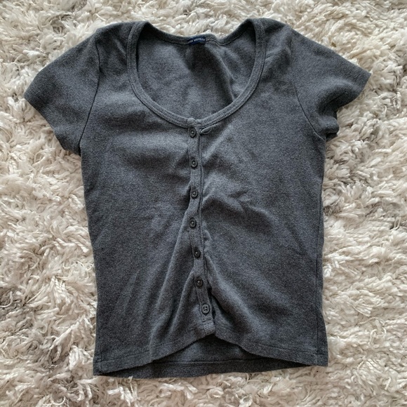 brandy melville dark grey Zelly top! - Picture 4 of 4